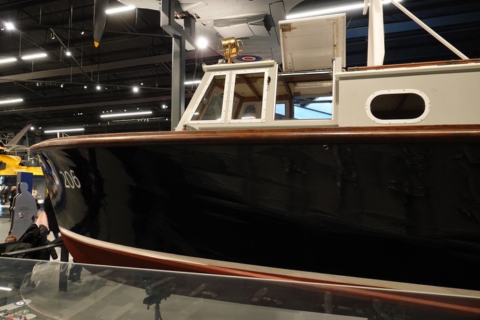 British Power Boat     Seaplane Tender 206  1   